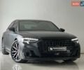Черный Ауди С8, объемом двигателя 4 л и пробегом 90 тыс. км за 97000 $, фото 1 на Automoto.ua