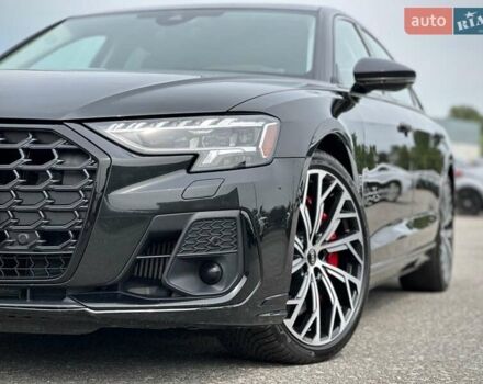 Черный Ауди С8, объемом двигателя 4 л и пробегом 43 тыс. км за 115500 $, фото 10 на Automoto.ua