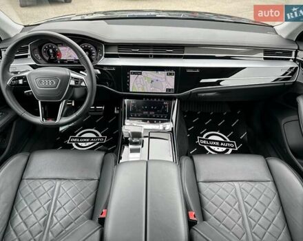 Черный Ауди С8, объемом двигателя 4 л и пробегом 43 тыс. км за 115500 $, фото 57 на Automoto.ua