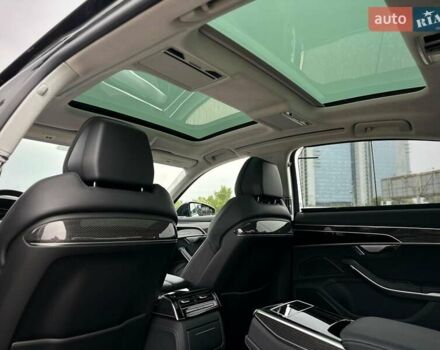 Черный Ауди С8, объемом двигателя 4 л и пробегом 43 тыс. км за 115500 $, фото 137 на Automoto.ua