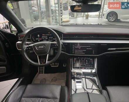 Черный Ауди С8, объемом двигателя 4 л и пробегом 53 тыс. км за 136465 $, фото 42 на Automoto.ua