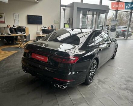 Черный Ауди С8, объемом двигателя 4 л и пробегом 53 тыс. км за 136465 $, фото 13 на Automoto.ua