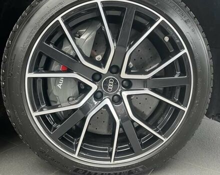 Черный Ауди С8, объемом двигателя 4 л и пробегом 53 тыс. км за 136465 $, фото 23 на Automoto.ua