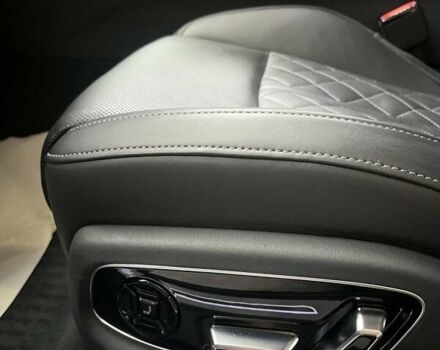 Черный Ауди С8, объемом двигателя 4 л и пробегом 53 тыс. км за 136465 $, фото 30 на Automoto.ua