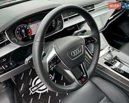 Черный Ауди С8, объемом двигателя 4 л и пробегом 43 тыс. км за 115500 $, фото 44 на Automoto.ua