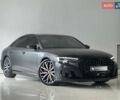 Черный Ауди С8, объемом двигателя 4 л и пробегом 85 тыс. км за 99000 $, фото 2 на Automoto.ua