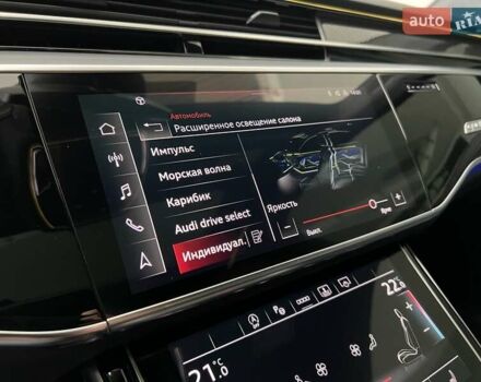 Черный Ауди С8, объемом двигателя 4 л и пробегом 90 тыс. км за 97000 $, фото 34 на Automoto.ua
