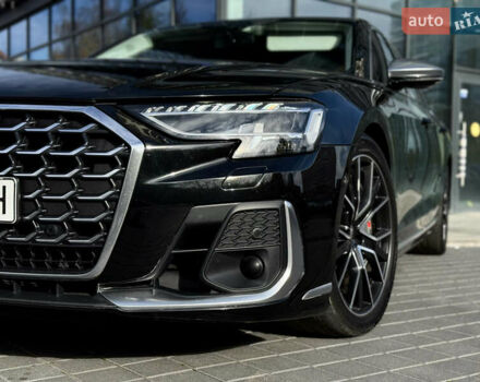 Чорний Ауді S8, об'ємом двигуна 4 л та пробігом 115 тис. км за 88900 $, фото 2 на Automoto.ua