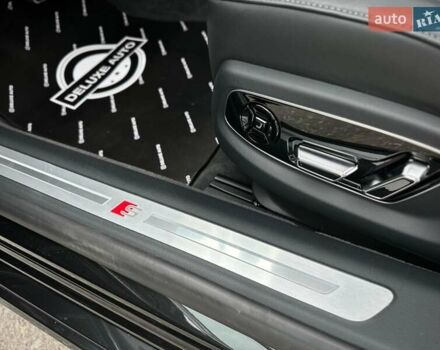 Черный Ауди С8, объемом двигателя 4 л и пробегом 43 тыс. км за 115500 $, фото 136 на Automoto.ua