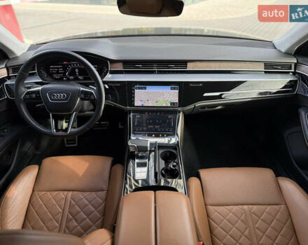 Чорний Ауді S8, об'ємом двигуна 4 л та пробігом 115 тис. км за 88900 $, фото 56 на Automoto.ua