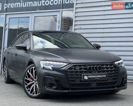 Ауди С8 2022 в Киеве на Automoto.ua Черный Ауди С8, объемом двигателя 4 л и пробегом 85 тыс. км за 102000 $, фото 1 на Automoto.ua