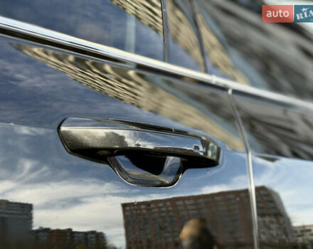 Чорний Ауді S8, об'ємом двигуна 4 л та пробігом 115 тис. км за 88900 $, фото 23 на Automoto.ua