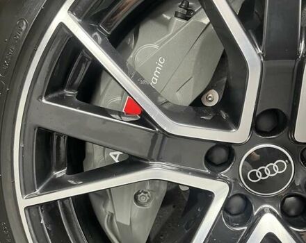 Черный Ауди С8, объемом двигателя 4 л и пробегом 53 тыс. км за 136465 $, фото 25 на Automoto.ua