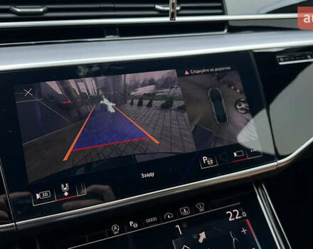 Черный Ауди С8, объемом двигателя 4 л и пробегом 46 тыс. км за 93000 $, фото 14 на Automoto.ua