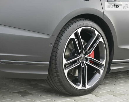 Черный Ауди С8, объемом двигателя 4 л и пробегом 16 тыс. км за 142500 $, фото 14 на Automoto.ua