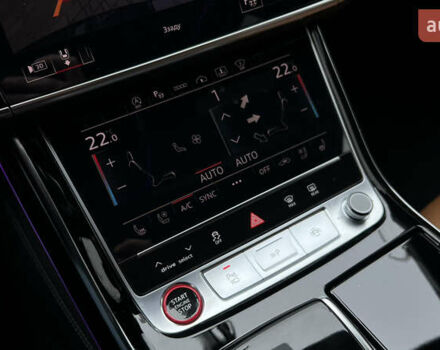 Черный Ауди С8, объемом двигателя 4 л и пробегом 46 тыс. км за 93000 $, фото 15 на Automoto.ua