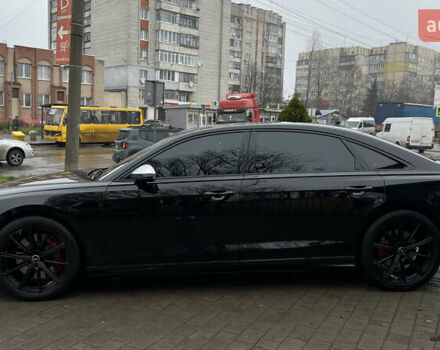 Черный Ауди С8, объемом двигателя 4 л и пробегом 46 тыс. км за 93000 $, фото 3 на Automoto.ua