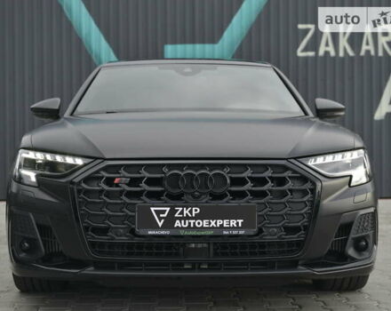 Черный Ауди С8, объемом двигателя 4 л и пробегом 16 тыс. км за 142500 $, фото 59 на Automoto.ua