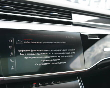 Черный Ауди С8, объемом двигателя 4 л и пробегом 16 тыс. км за 142500 $, фото 79 на Automoto.ua