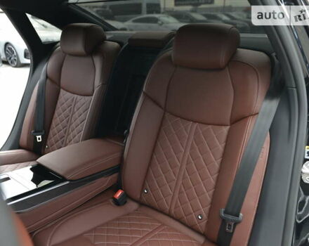 Черный Ауди С8, объемом двигателя 4 л и пробегом 16 тыс. км за 142500 $, фото 43 на Automoto.ua