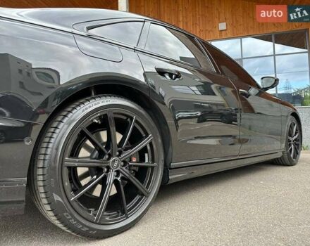 Чорний Ауді S8, об'ємом двигуна 4 л та пробігом 2 тис. км за 158000 $, фото 11 на Automoto.ua
