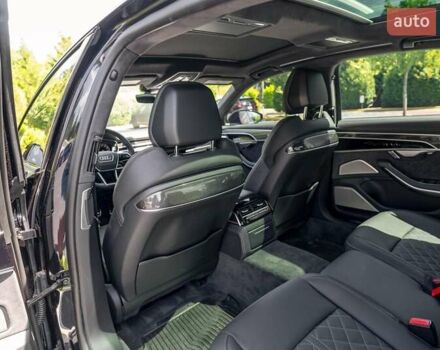 Чорний Ауді S8, об'ємом двигуна 4 л та пробігом 98 тис. км за 98286 $, фото 18 на Automoto.ua
