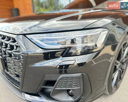 Чорний Ауді S8, об'ємом двигуна 4 л та пробігом 2 тис. км за 158000 $, фото 5 на Automoto.ua
