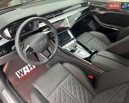 Чорний Ауді S8, об'ємом двигуна 4 л та пробігом 2 тис. км за 158000 $, фото 16 на Automoto.ua