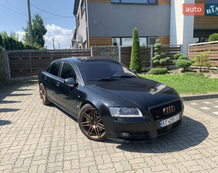 Черный Ауди С8, объемом двигателя 5.2 л и пробегом 270 тыс. км за 12999 $, фото 1 на Automoto.ua