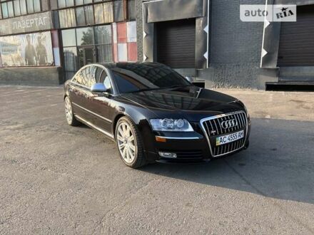 Ауди С8 2008 в Луцке на Automoto.ua Черный Ауди С8, объемом двигателя 5.2 л и пробегом 310 тыс. км за 16500 $, фото 1 на Automoto.ua