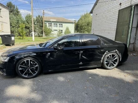 Ауди С8 2017 в Обухове на Automoto.ua Черный Ауди С8, объемом двигателя 4 л и пробегом 130 тыс. км за 24000 $, фото 1 на Automoto.ua