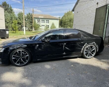 Ауди С8 2017 в Обухове на Automoto.ua Черный Ауди С8, объемом двигателя 4 л и пробегом 130 тыс. км за 24000 $, фото 1 на Automoto.ua