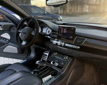 Ауди С8, объемом двигателя 3.99 л и пробегом 217 тыс. км за 40500 $, фото 10 на Automoto.ua