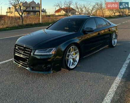 Ауди С8, объемом двигателя 3.99 л и пробегом 217 тыс. км за 40500 $, фото 14 на Automoto.ua