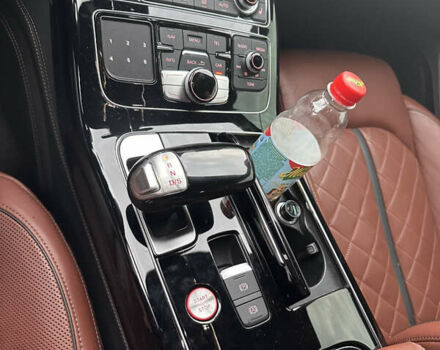 Ауді S8, об'ємом двигуна 3.99 л та пробігом 106 тис. км за 40000 $, фото 24 на Automoto.ua