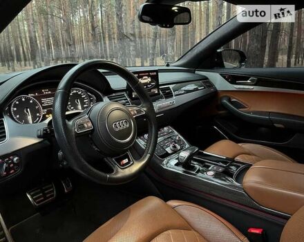 Ауді S8, об'ємом двигуна 4 л та пробігом 58 тис. км за 89485 $, фото 5 на Automoto.ua