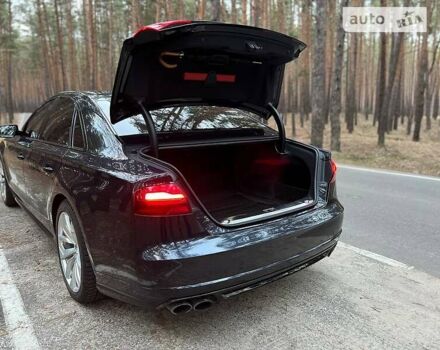 Ауди С8, объемом двигателя 4 л и пробегом 58 тыс. км за 89485 $, фото 7 на Automoto.ua