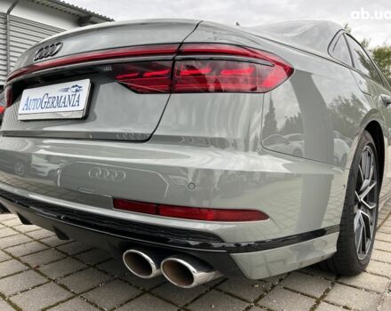 Ауди С8, объемом двигателя 4 л и пробегом 49 тыс. км за 91943 $, фото 6 на Automoto.ua