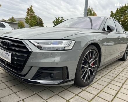 Ауди С8, объемом двигателя 4 л и пробегом 49 тыс. км за 91943 $, фото 24 на Automoto.ua