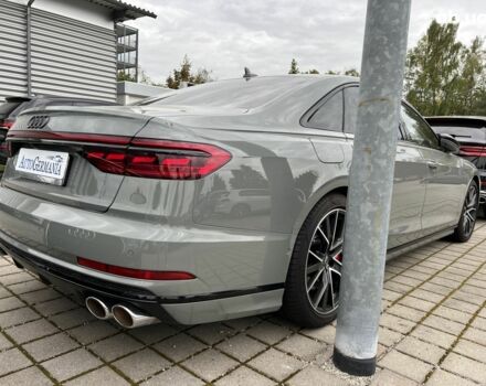 Ауди С8, объемом двигателя 4 л и пробегом 49 тыс. км за 91943 $, фото 7 на Automoto.ua
