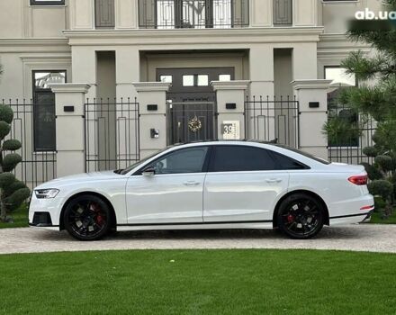 Ауді S8, об'ємом двигуна 4 л та пробігом 76 тис. км за 73900 $, фото 9 на Automoto.ua