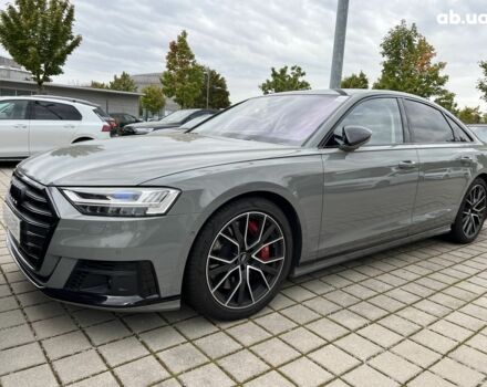 Ауди С8, объемом двигателя 4 л и пробегом 49 тыс. км за 91943 $, фото 5 на Automoto.ua
