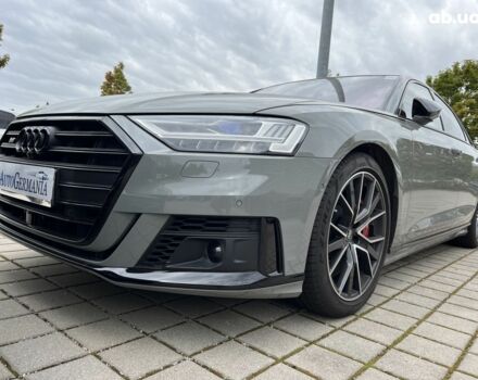 Ауди С8, объемом двигателя 4 л и пробегом 49 тыс. км за 91943 $, фото 1 на Automoto.ua