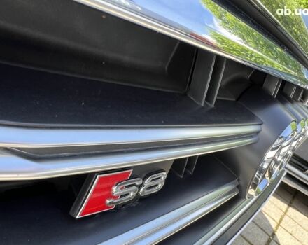 Ауди С8, объемом двигателя 4 л и пробегом 19 тыс. км за 106724 $, фото 15 на Automoto.ua