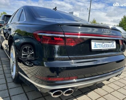 Ауди С8, объемом двигателя 4 л и пробегом 19 тыс. км за 106724 $, фото 3 на Automoto.ua