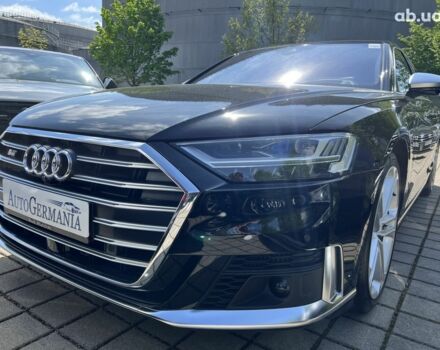 Ауди С8, объемом двигателя 4 л и пробегом 19 тыс. км за 106724 $, фото 1 на Automoto.ua