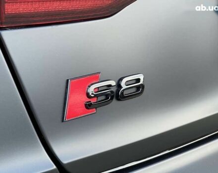 Ауди С8, объемом двигателя 4 л и пробегом 90 тыс. км за 94000 $, фото 13 на Automoto.ua