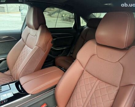 Ауди С8, объемом двигателя 0 л и пробегом 7 тыс. км за 149999 $, фото 16 на Automoto.ua