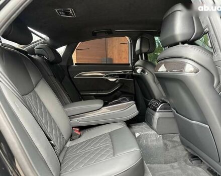 Ауди С8, объемом двигателя 0 л и пробегом 2 тыс. км за 158000 $, фото 25 на Automoto.ua