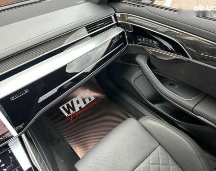 Ауди С8, объемом двигателя 0 л и пробегом 2 тыс. км за 158000 $, фото 29 на Automoto.ua